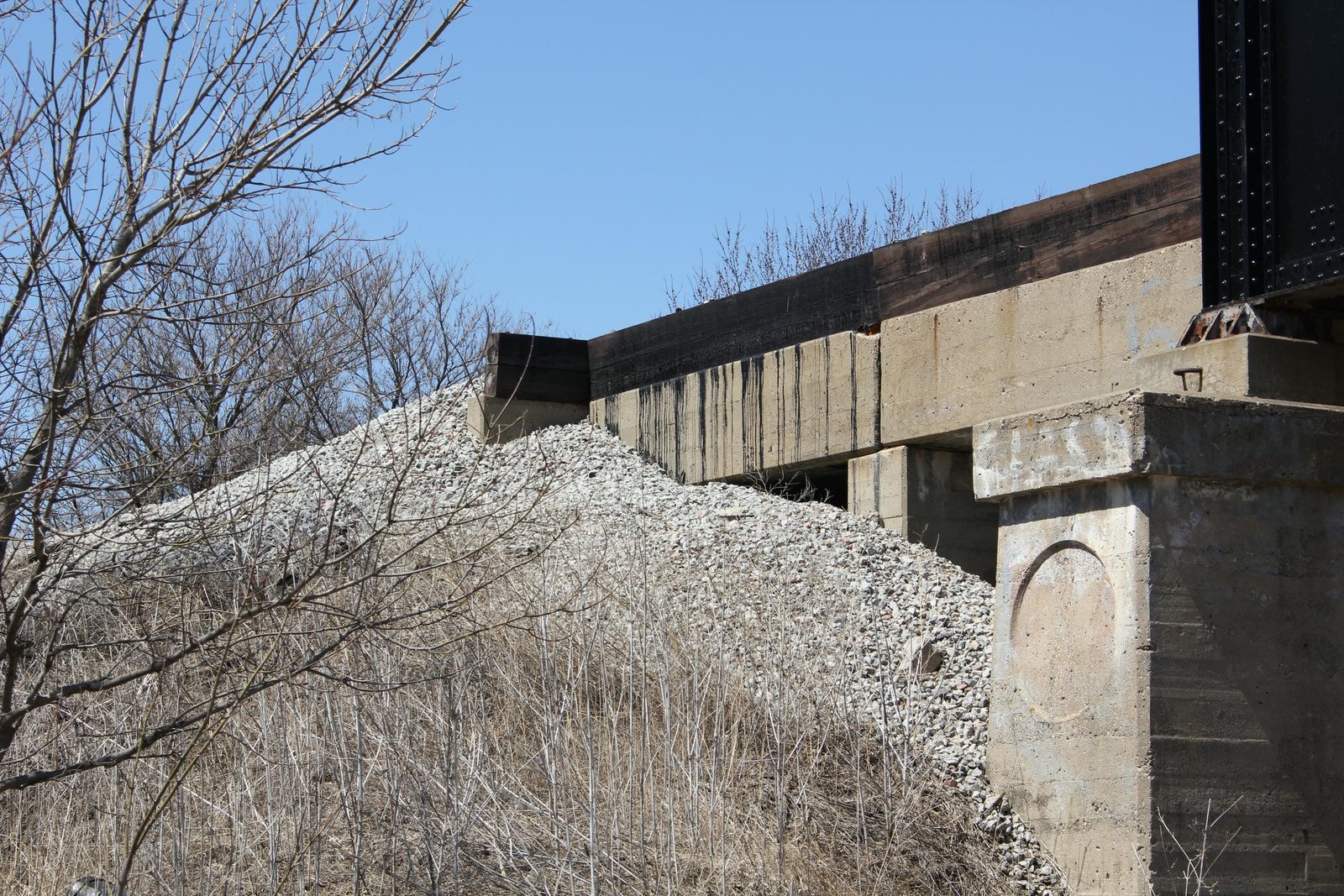 West abutment